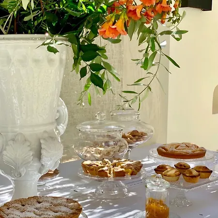 Maison D'enri Bed and breakfast 4*
