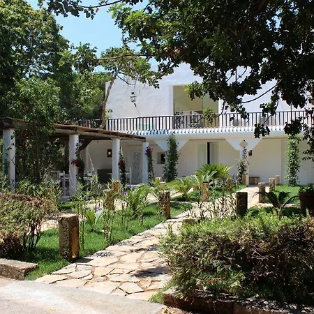 Maison D'enri לינה וארוחת בוקר גאליפולי