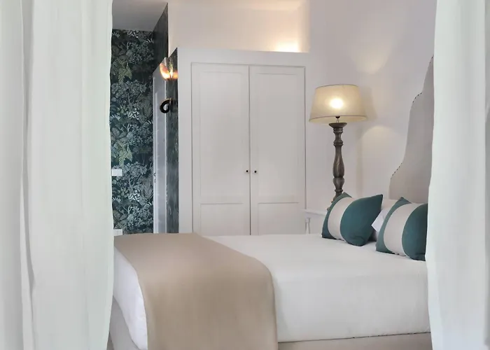 Bed & Breakfast Maison D'enri 4*